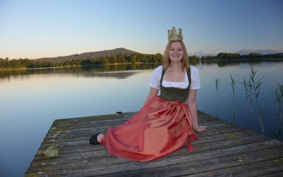 Fotoshooting mit Heukönigin Magdalena I.